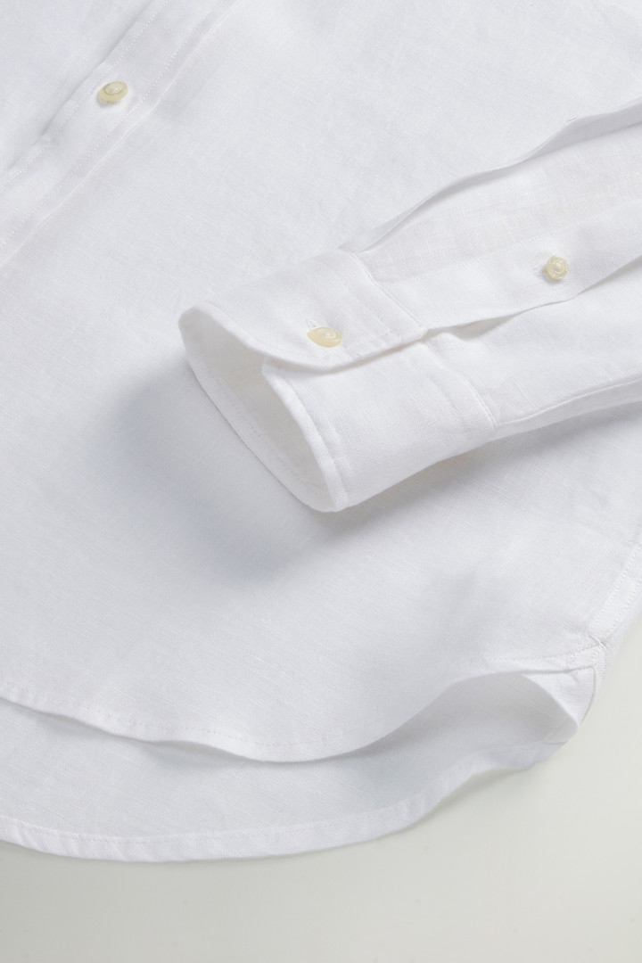 Garment-dyed Shirt with Mandarin Collar in Pure Linen White photo 7 | Woolrich