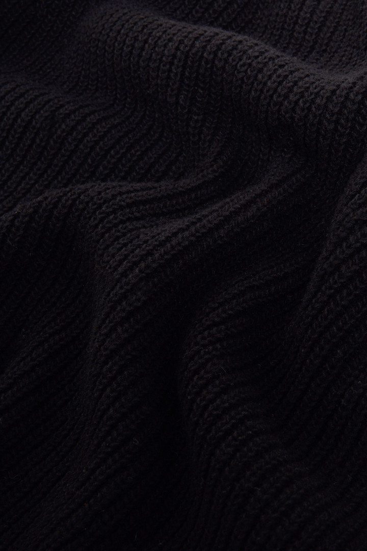 Eco-Friendly Fleece Pullover