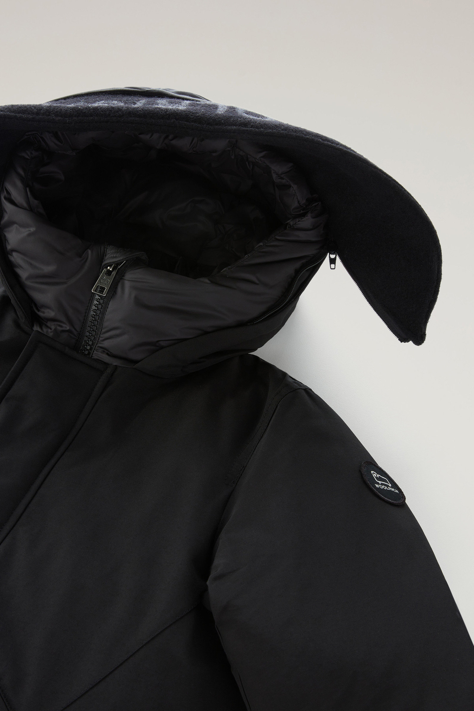 Boys' Polar Parka in Ramar Cloth Black photo 4 | Woolrich
