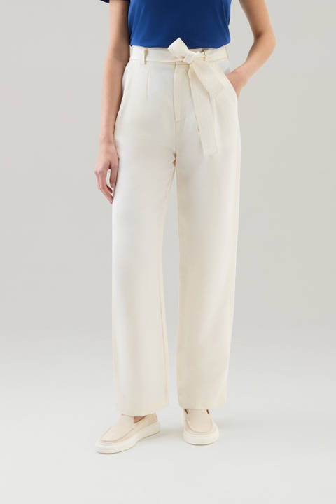 Pantaloni in misto lino con cintura in tessuto Bianco | Woolrich