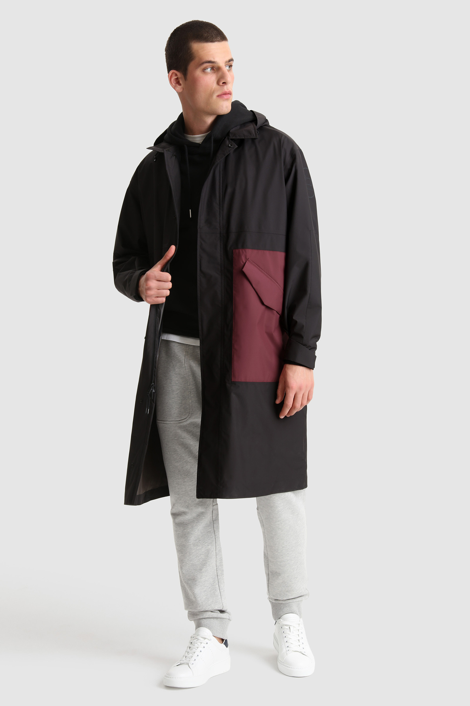 Abrigo Delaware ultraligero impermeable en Pertex® Revolve negro photo 4 | Woolrich