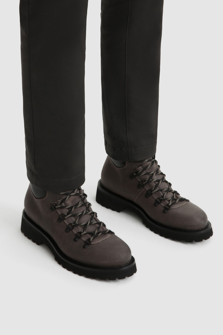 Hiker boots in water resistant suede