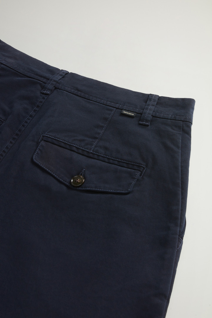 Garment-dyed Chino Pants in Stretch Cotton Blue photo 7 | Woolrich