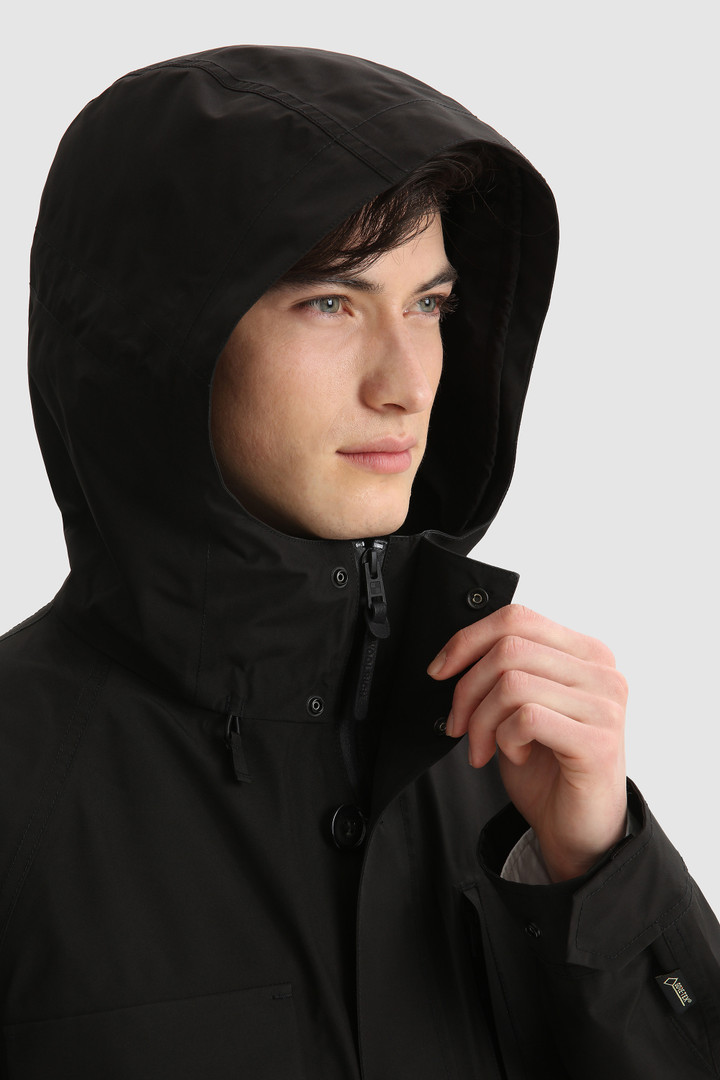 Chaqueta Mountain de GORE-TEX