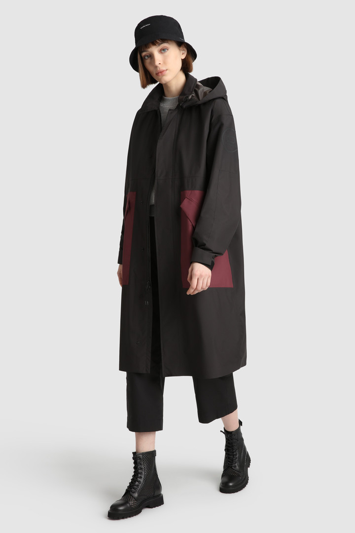 Abrigo Delaware ultraligero impermeable en Pertex® Revolve negro photo 3 | Woolrich