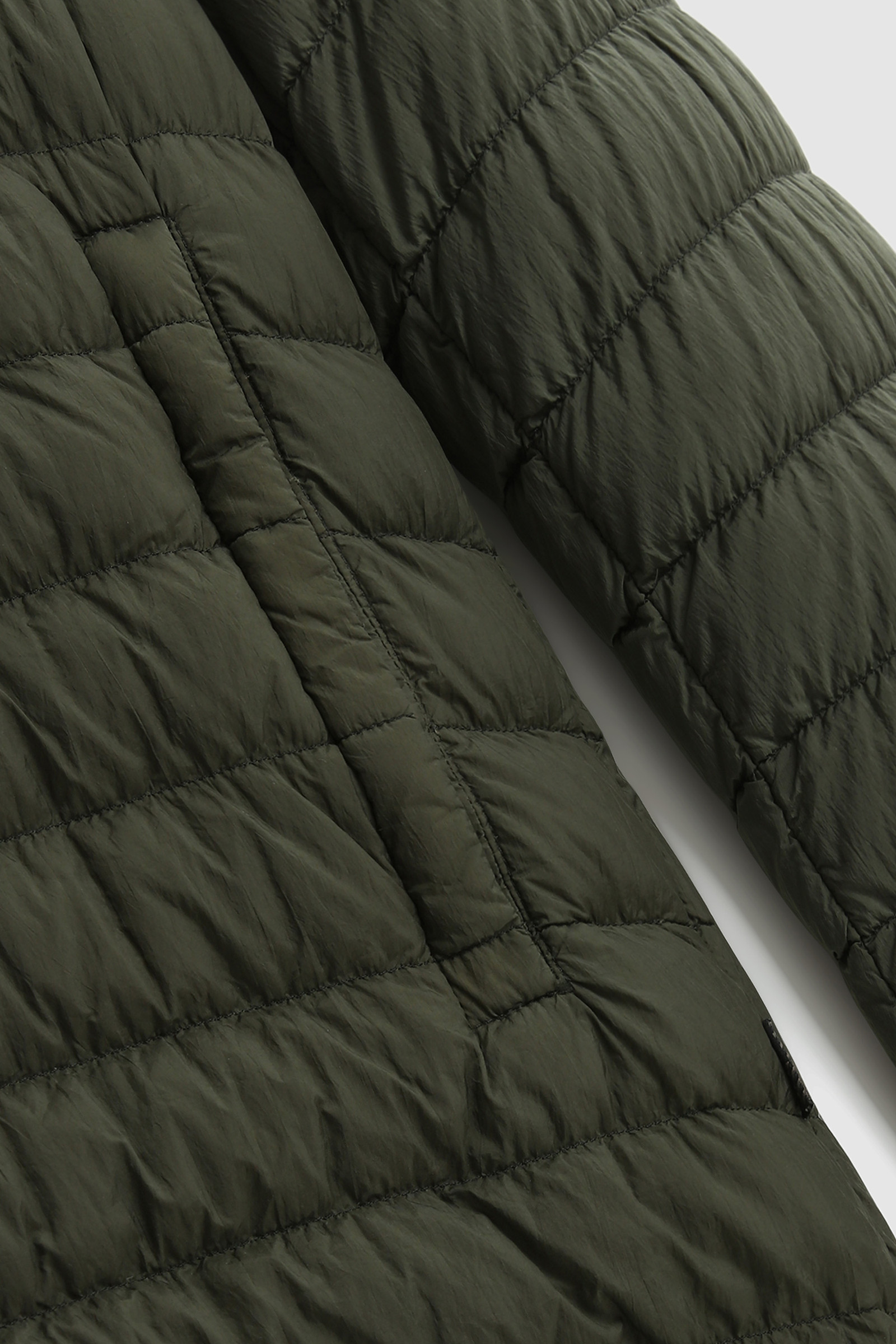 Garment-Dyed Sundance Quilted Jacket Green photo 9 | Woolrich