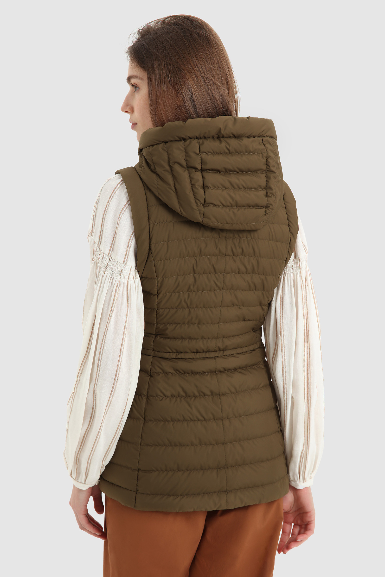 Chaleco acolchado Hibiscus con capucha verde photo 3 | Woolrich