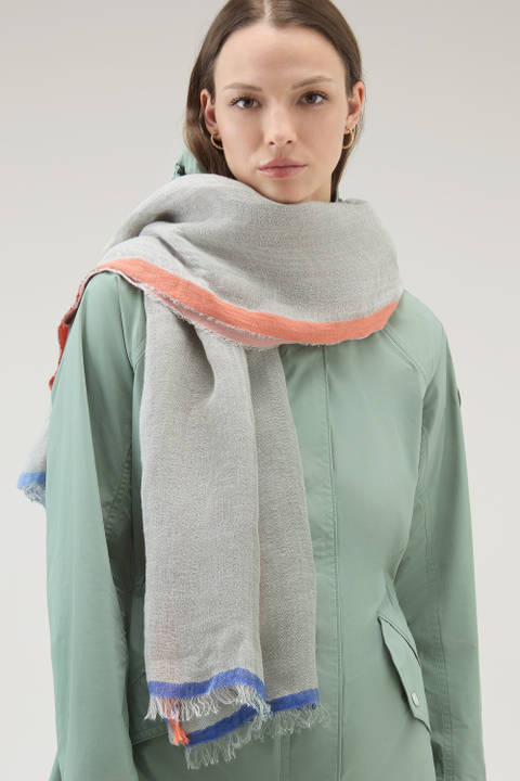 Sjaal van een mix van linnen en katoen met colorblock-patroon Beige photo 2 | Woolrich