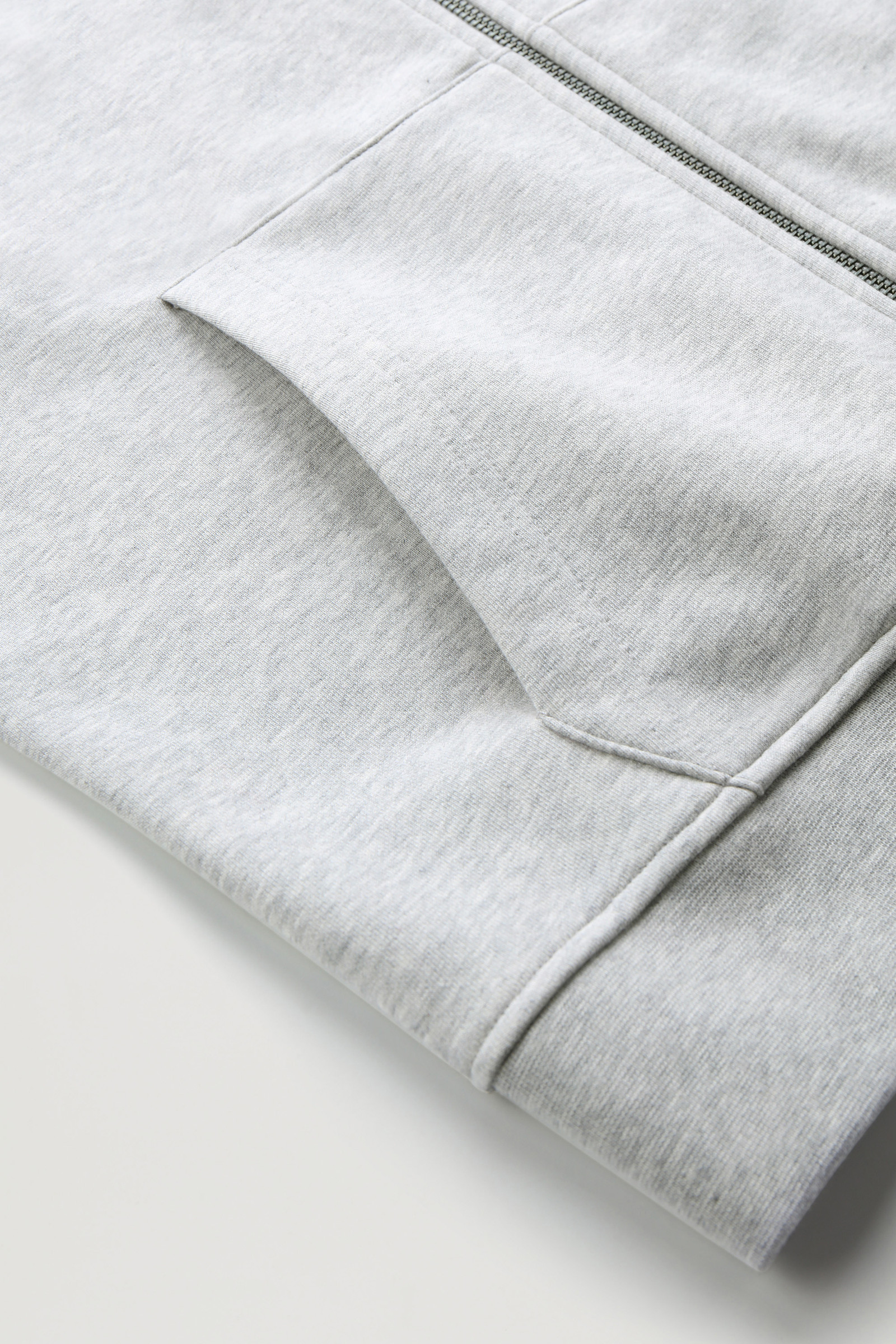 Leichter, klassischer Kapuzenpullover mit durchgehendem Reißverschluss Grey photo 9 | Woolrich