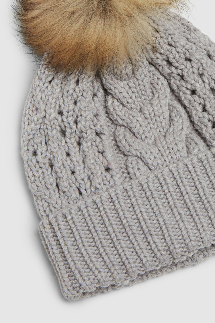 Bonnet Serenity en laine avec pompon en fourrure de viverrin