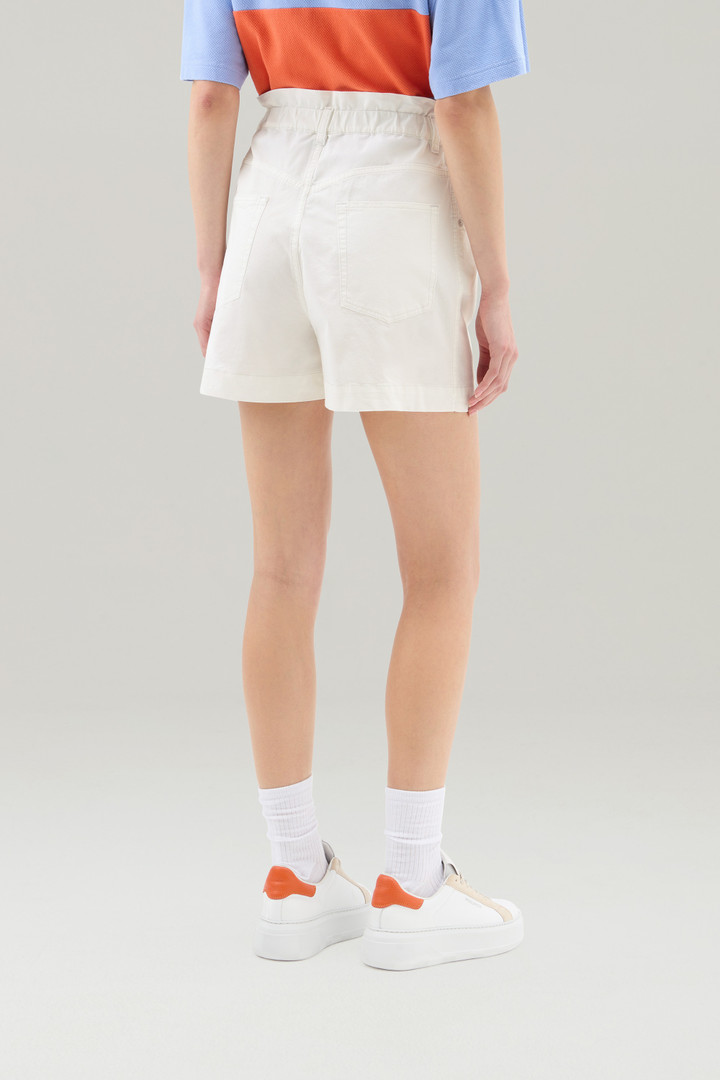 Bermuda Shorts in High-Waisted Stretch Cotton Twill White photo 3 | Woolrich