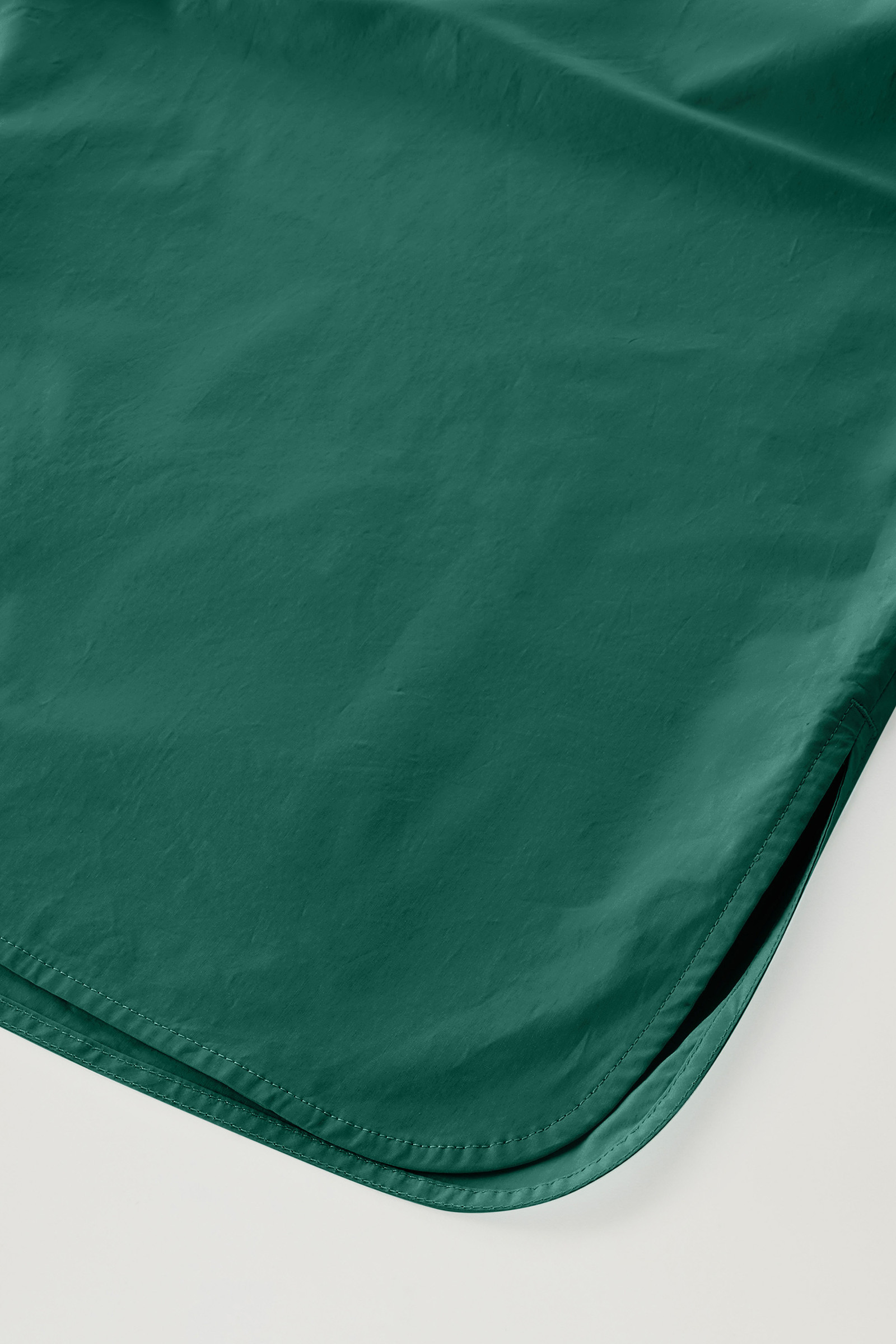 Kurzes Kleid aus reiner Baumwollpopeline mit gerafften Details grün photo 7 | Woolrich