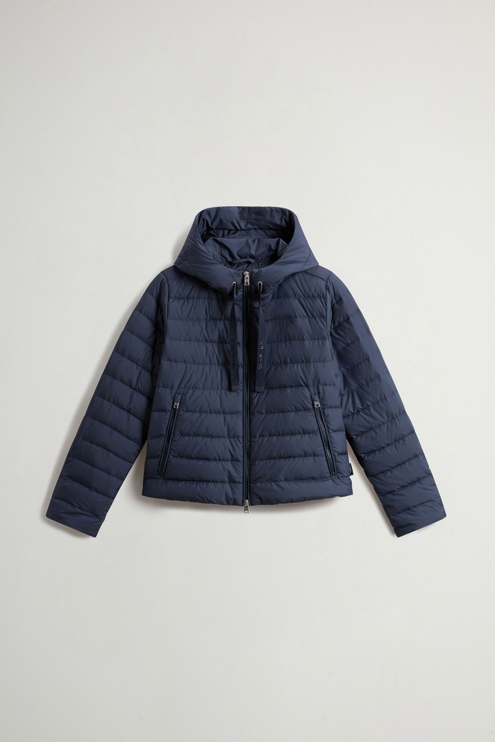 Licht donsjack van microvezel met capuchon Blauw photo 9 | Woolrich