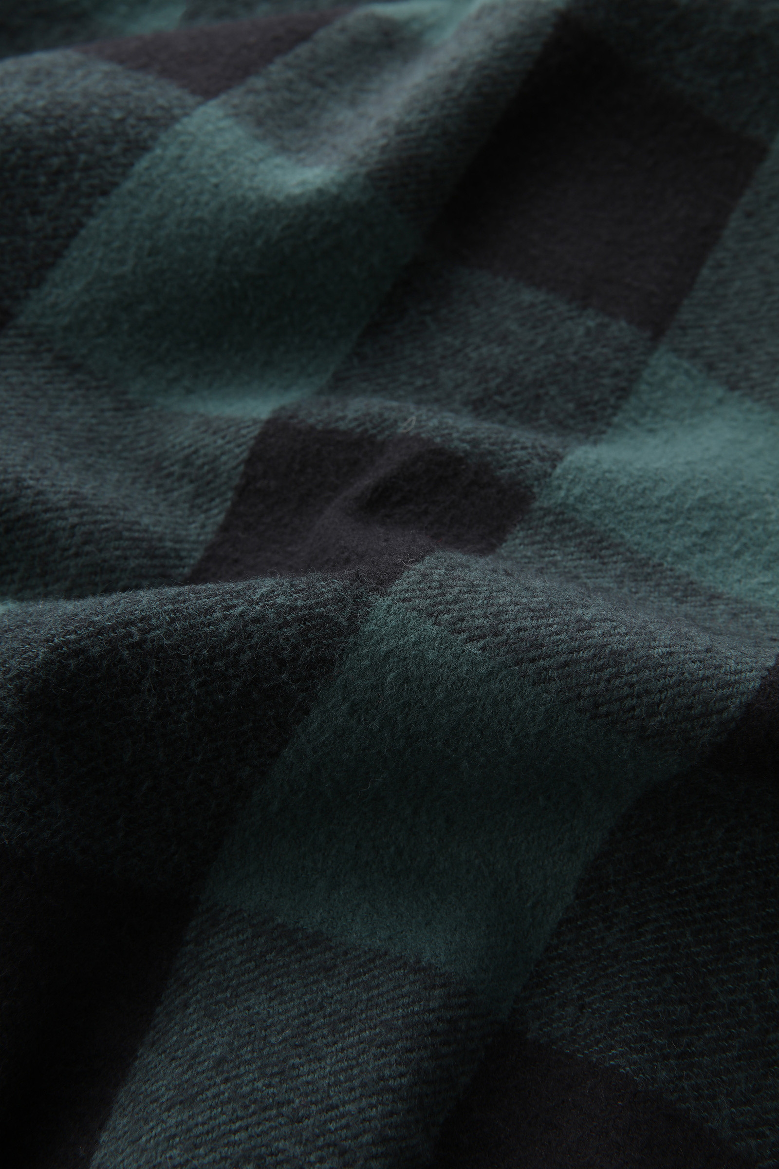 Oxbow Flannel Check Shirt Green photo 10 | Woolrich