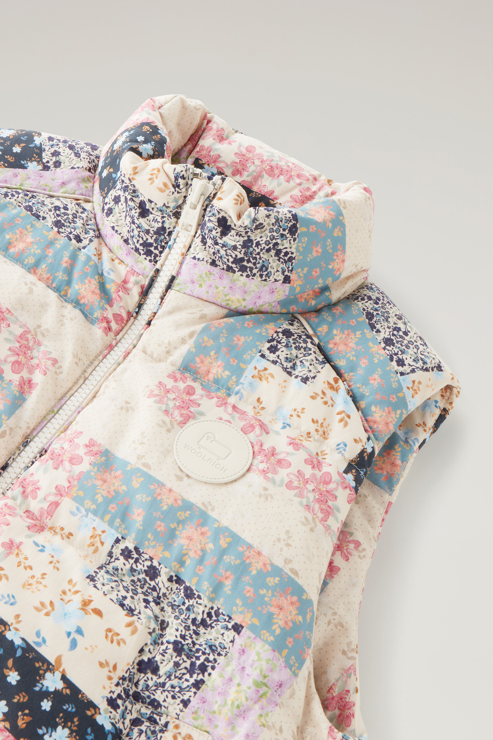 Steppweste Pennsylvania mit Patchworkdruck multicolor photo 7 | Woolrich