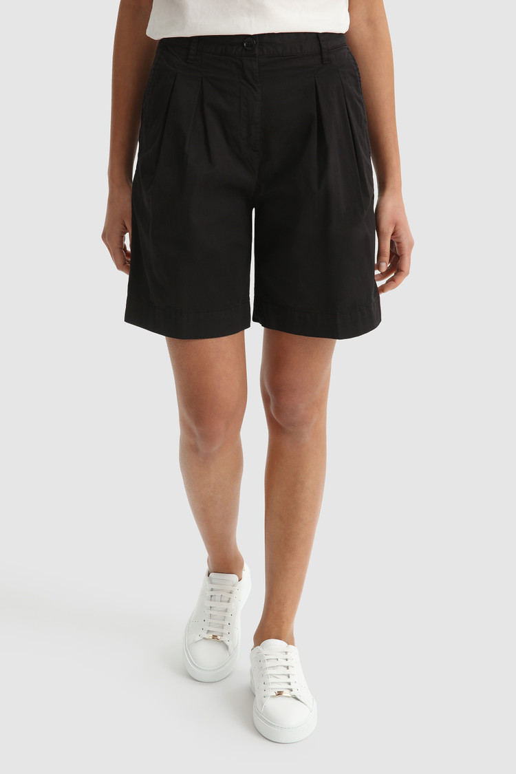 Pantalones cortos de satén elástico