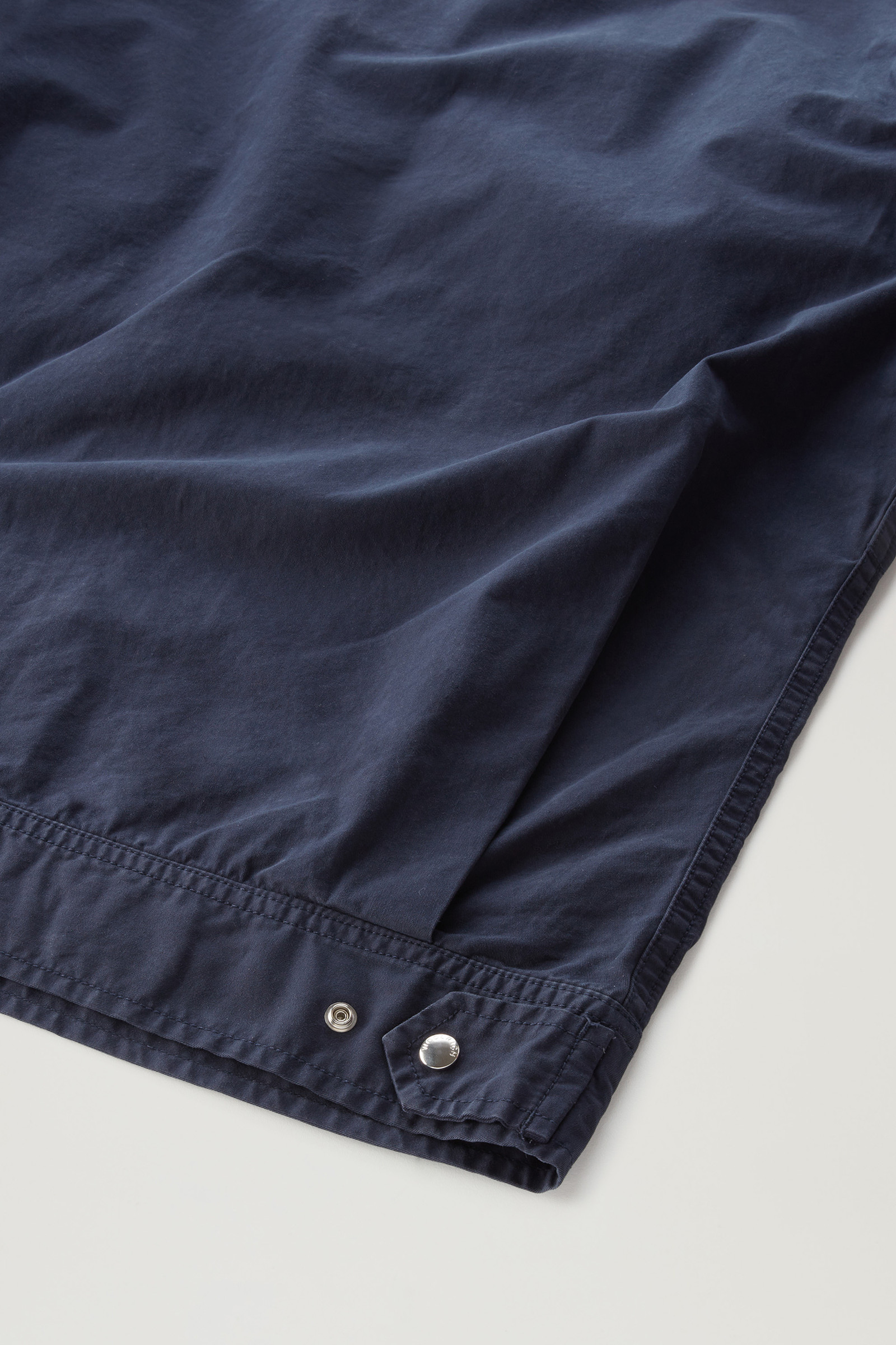 Stückgefärbte Bomberjacke mit Rundhalsausschnitt aus reiner Baumwolle blau photo 9 | Woolrich