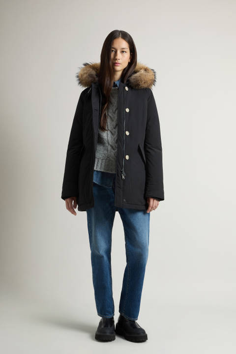 Arctic Parka in Urban Touch with Detachable Fur Black | Woolrich