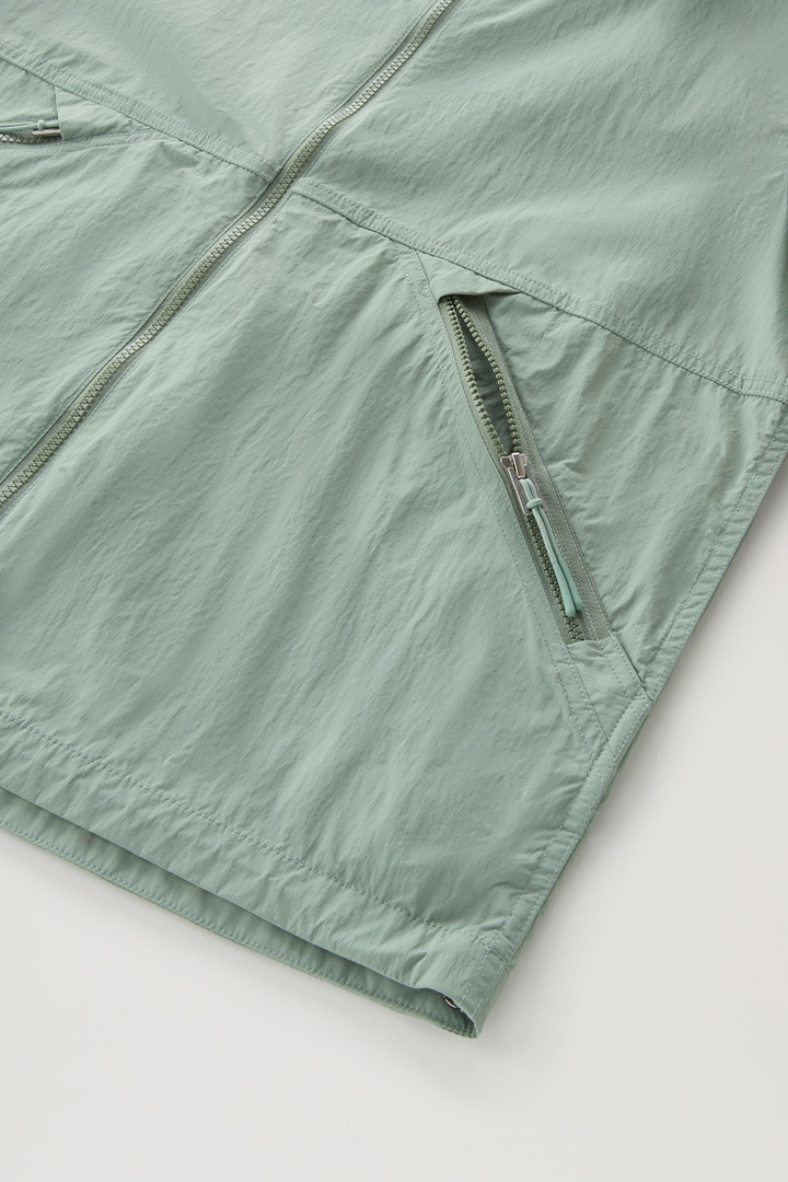 Veste coupe-vent à capuche en nylon crinkle Vert photo 8 | Woolrich
