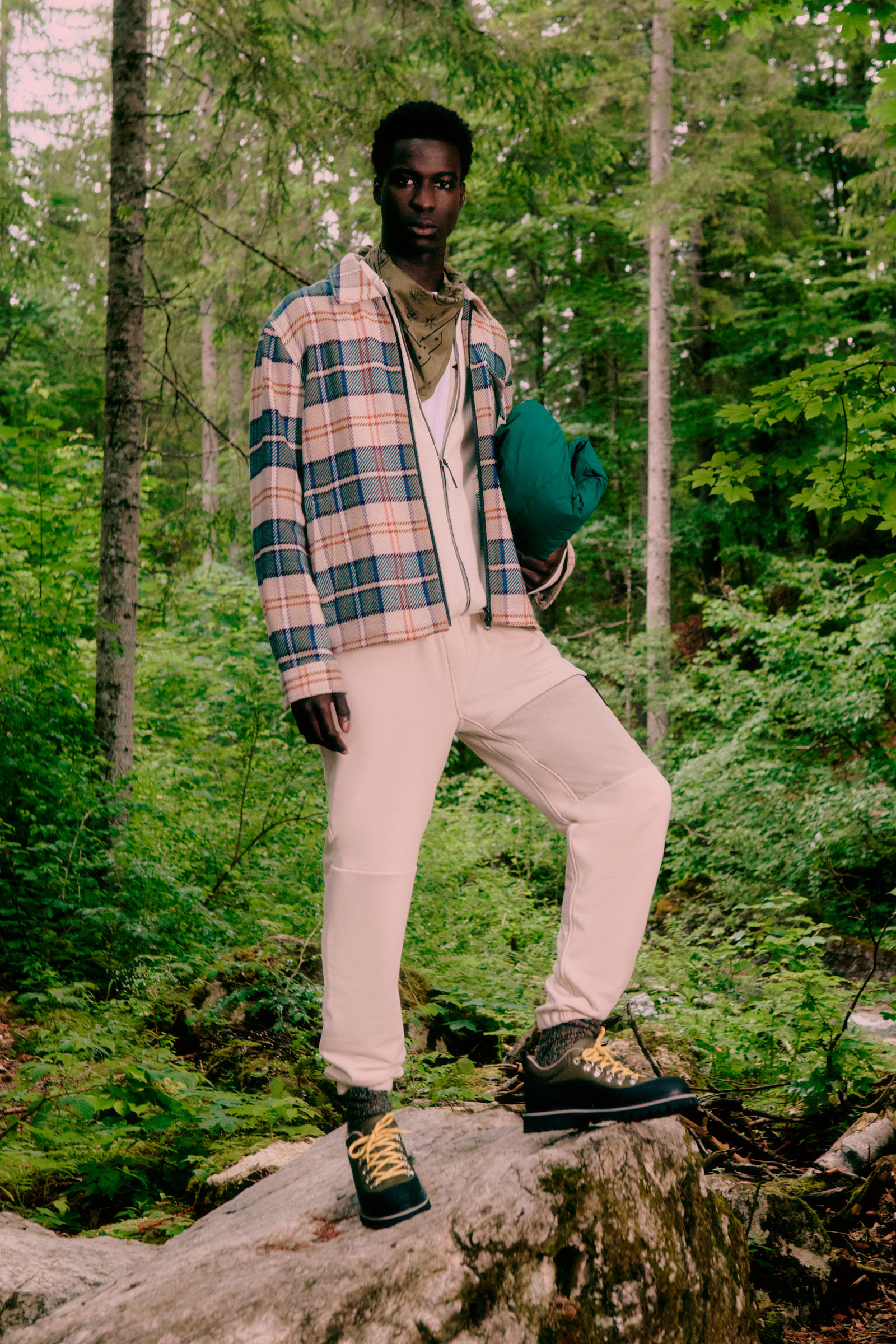 Stückgefärbte Cargohose aus reiner Baumwolle beige photo 9 | Woolrich