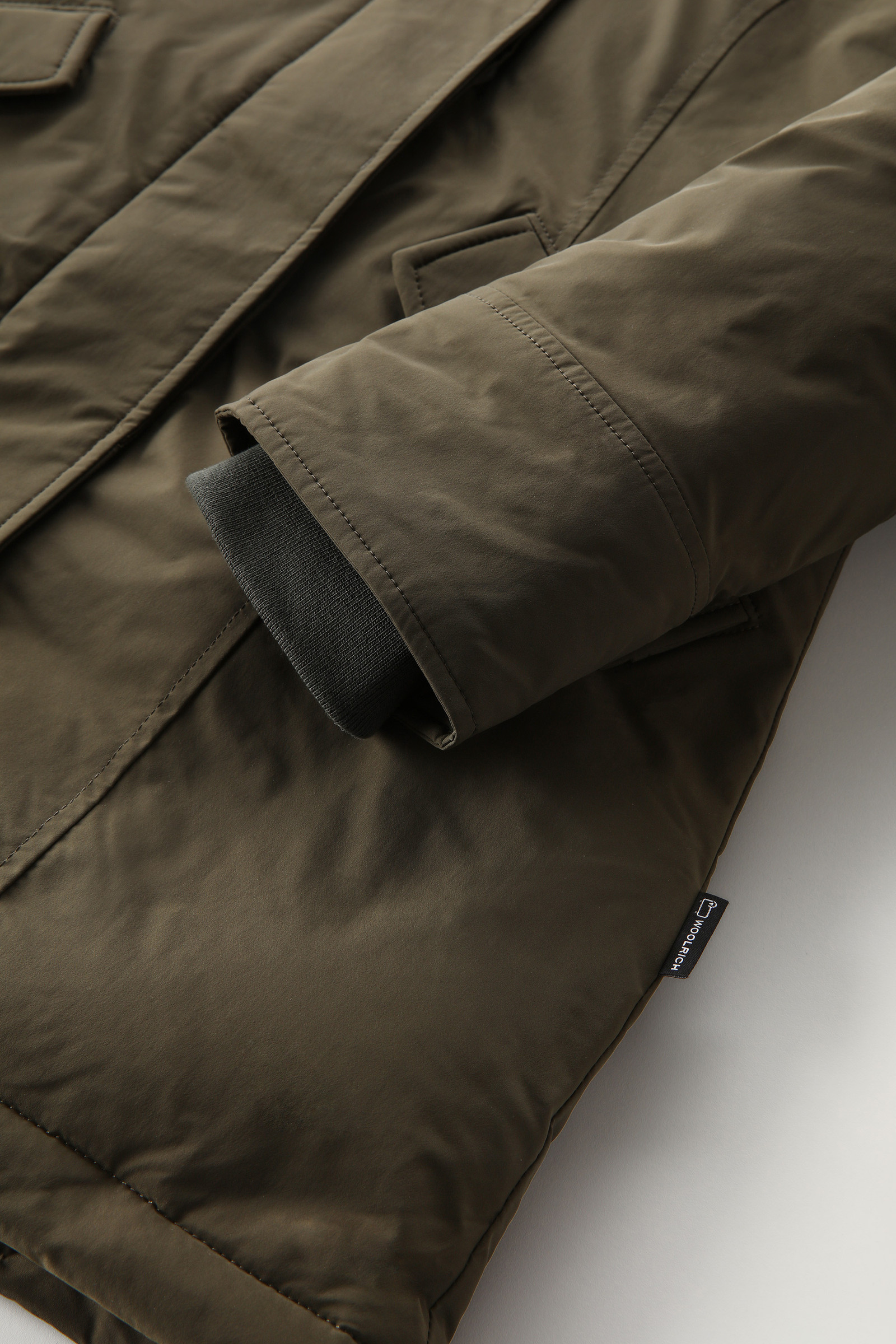 Arctic Parka in Urban Touch with Detachable Fur Green photo 8 | Woolrich