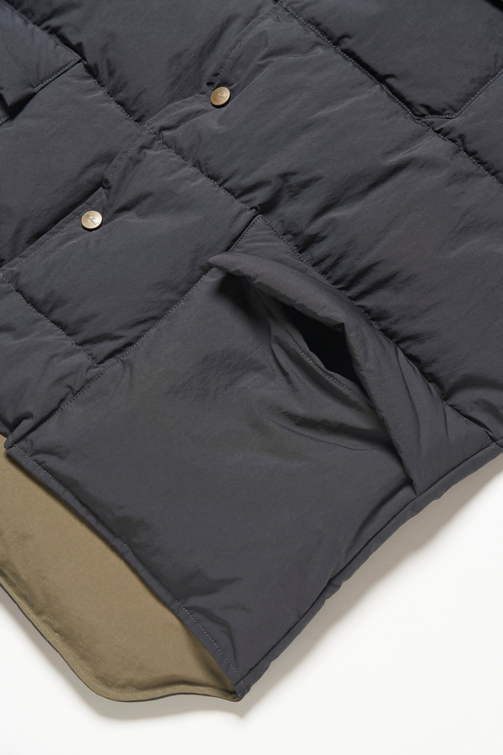NYL PADDED MT. VEST Black photo 8 | Woolrich