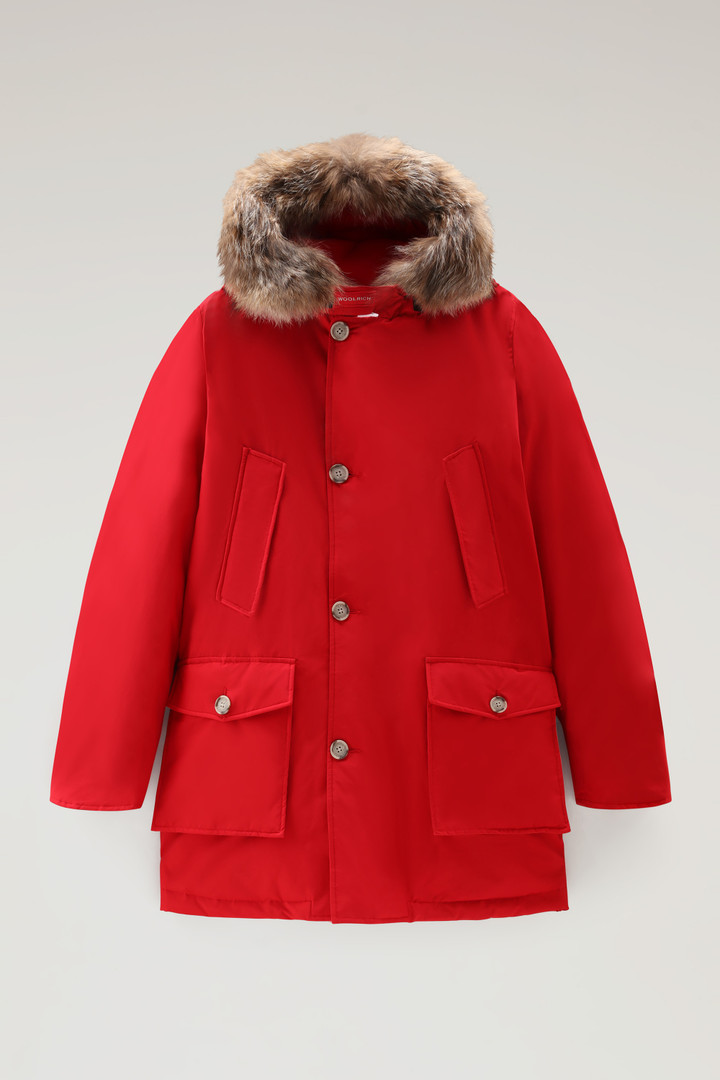 Canada goose vs woolrich jacket best sale