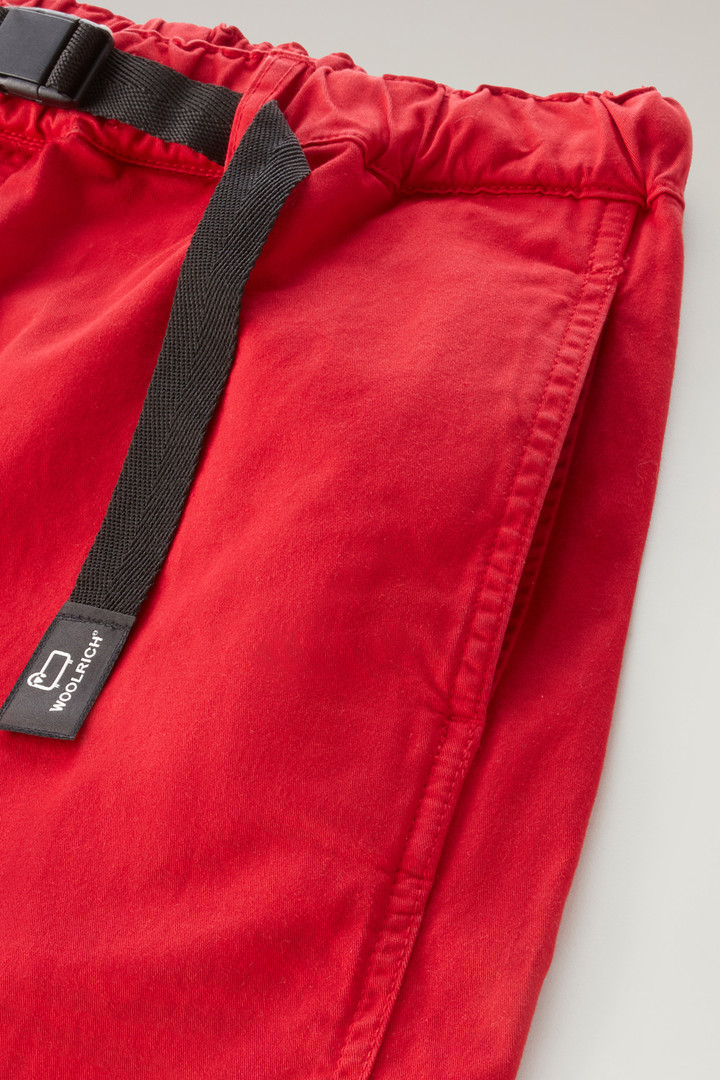 Garment-Dyed Chino Shorts in Stretch Cotton Red photo 5 | Woolrich