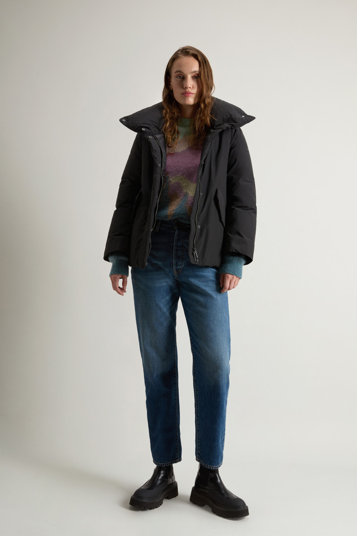 Cocoon Jacke aus Urban Touch Schwarz photo 2 | Woolrich