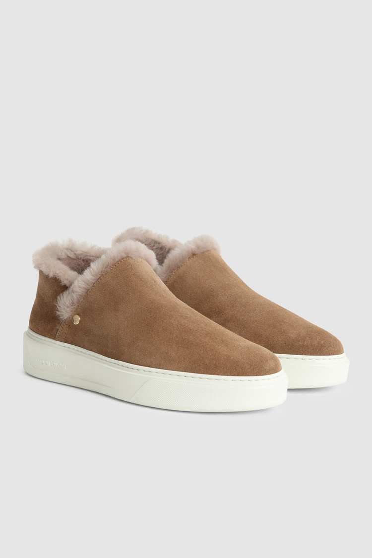 Sheepskin Court sneakers