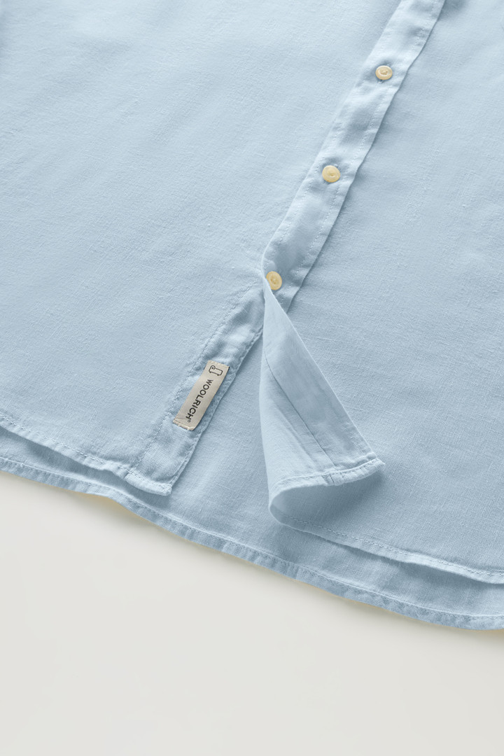 Garment-dyed Shirt with Mandarin Collar in Pure Linen Blue photo 8 | Woolrich