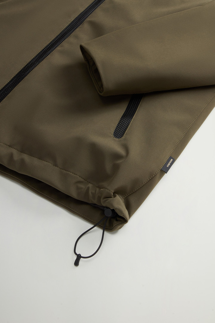 Pacific Jacket in Tech Softshell Green photo 8 | Woolrich