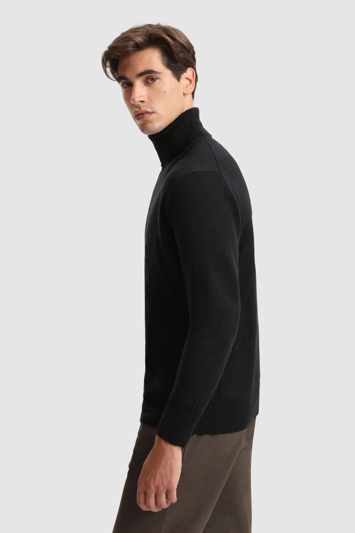 Men's Super Geelong wool Turtleneck Sweater Black | Woolrich