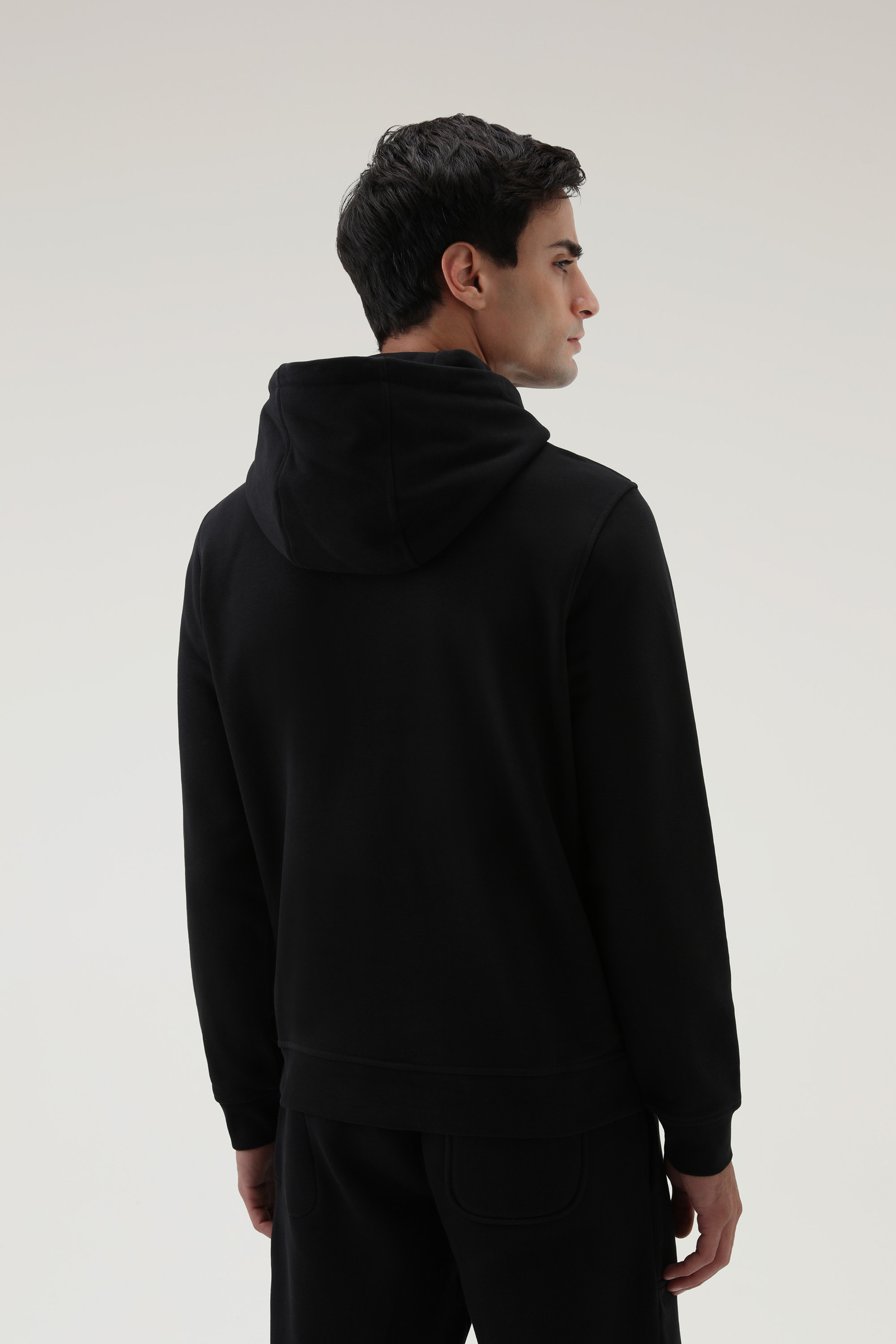 Sudadera con capucha unisex de algodón negro photo 3 | Woolrich