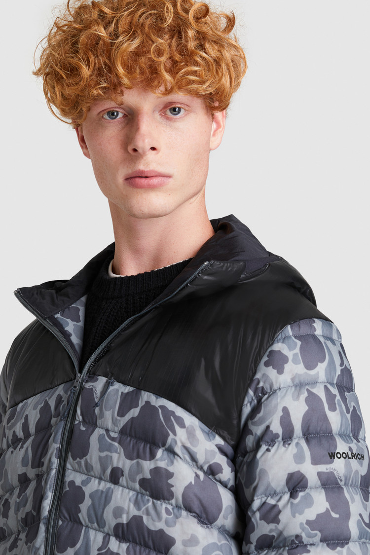 Chaqueta acolchada Tundra con estampado de camuflaje