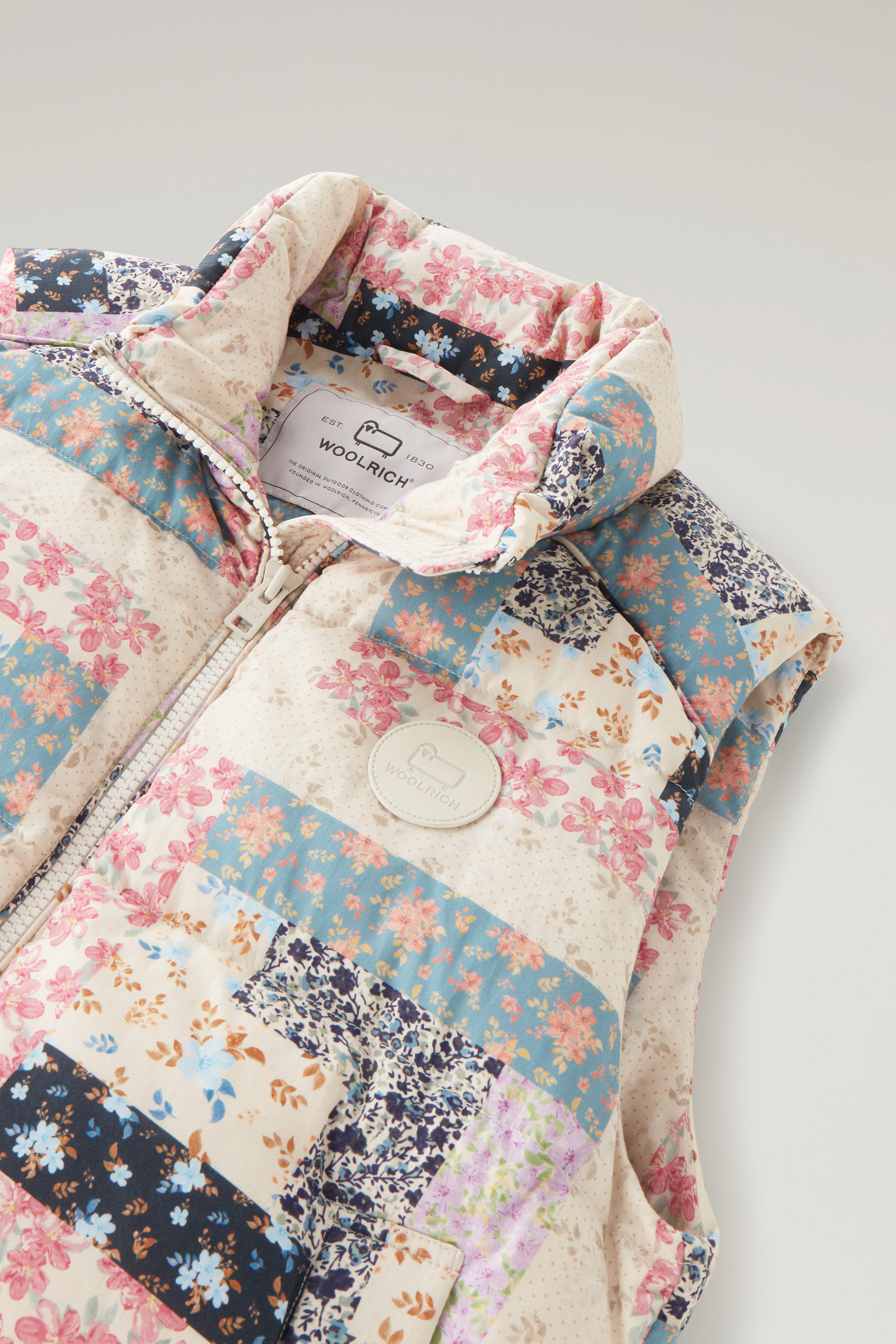 Steppweste Pennsylvania mit Patchworkdruck multicolor photo 6 | Woolrich