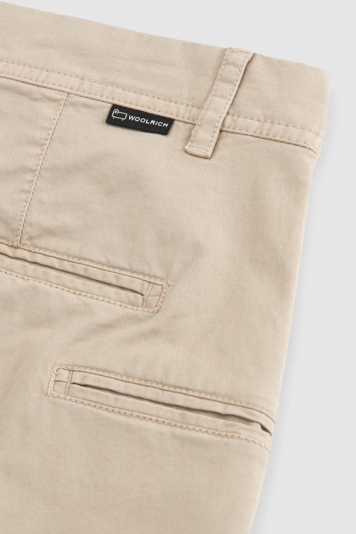 Short chino teint en pièce beige photo 6 | Woolrich