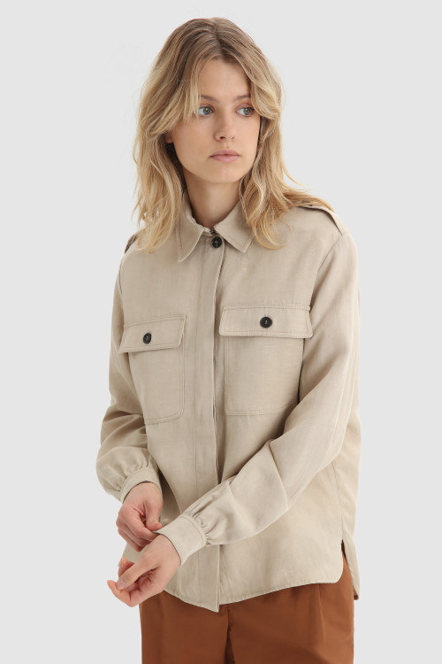 Outdoor Overshirt in Linen Blend Beige | Woolrich