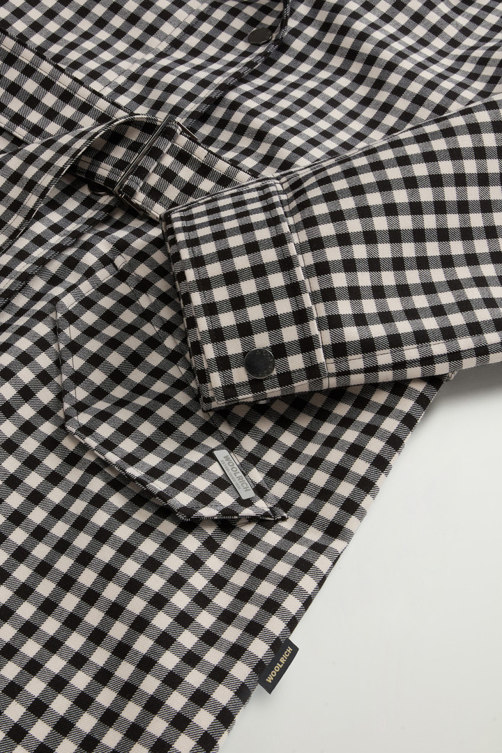 Yarn-Dyed Trench Coat in Three-Layer Fabric with Hood Gray photo 7 | Woolrich