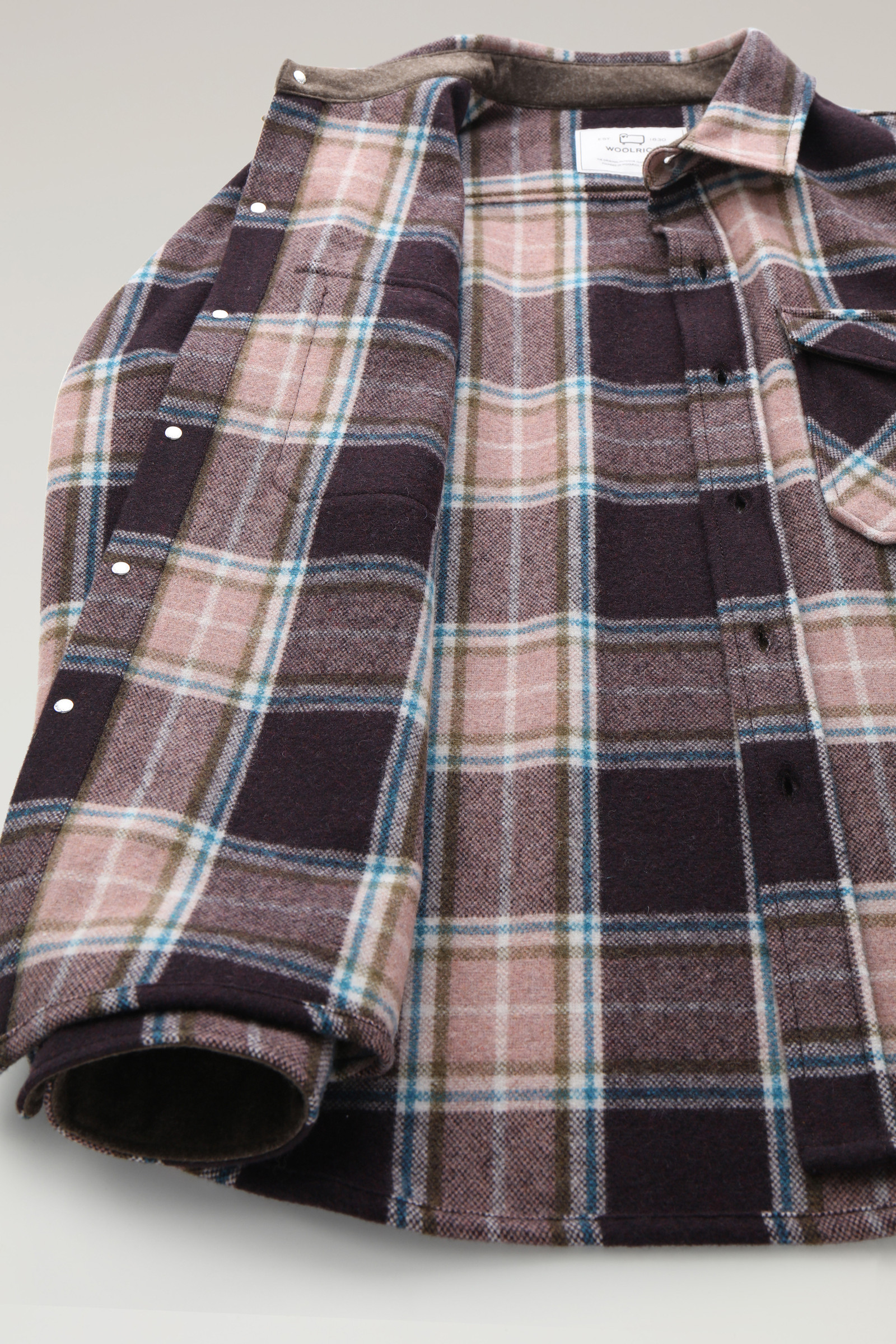 Alaskan Check Overshirt in Recycled Italian Wool Blend Pink photo 10 | Woolrich