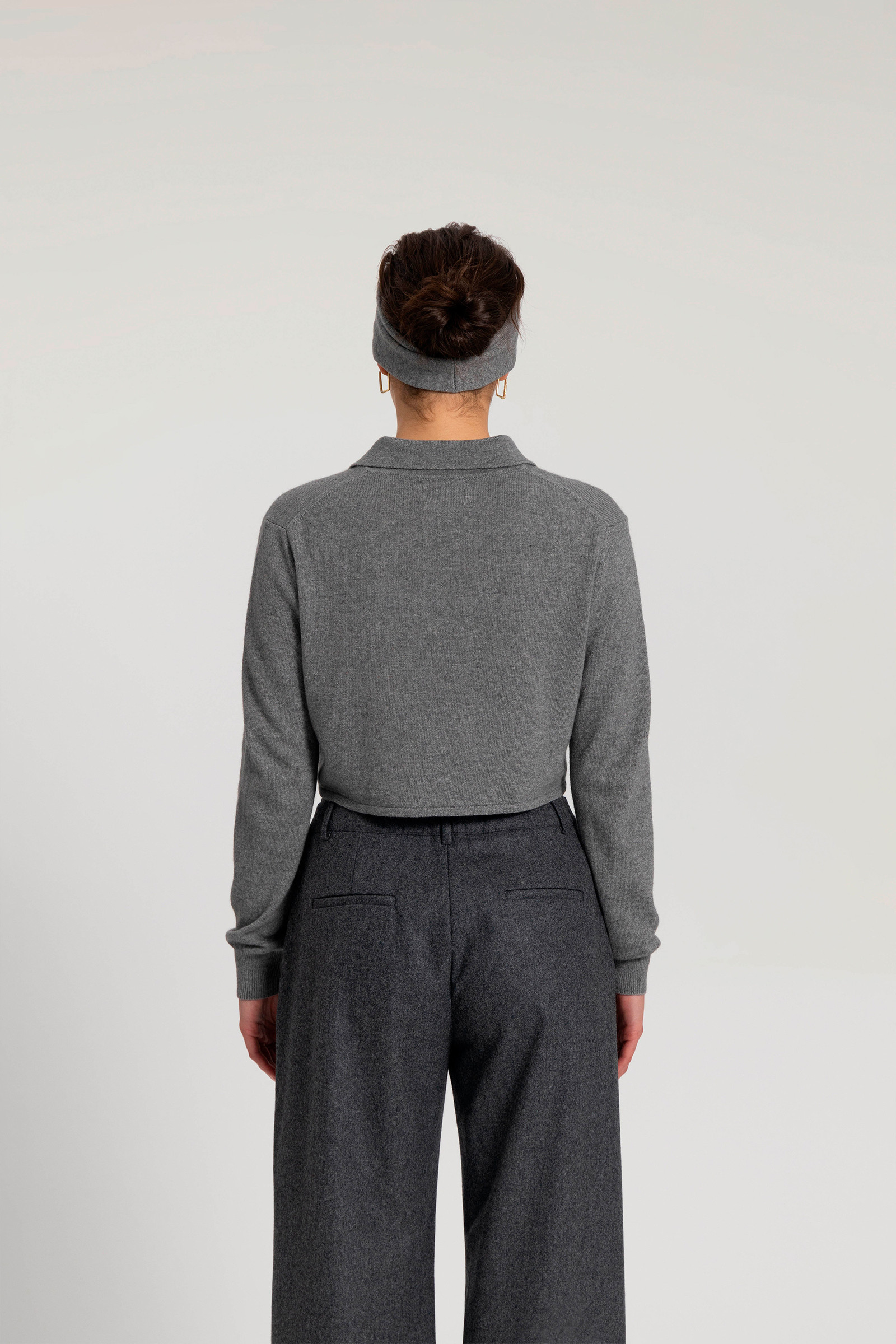 Crop polo in misto lana vergine con fascia abbinata - Daniëlle Cathari / Woolrich grigio photo 4 | Woolrich