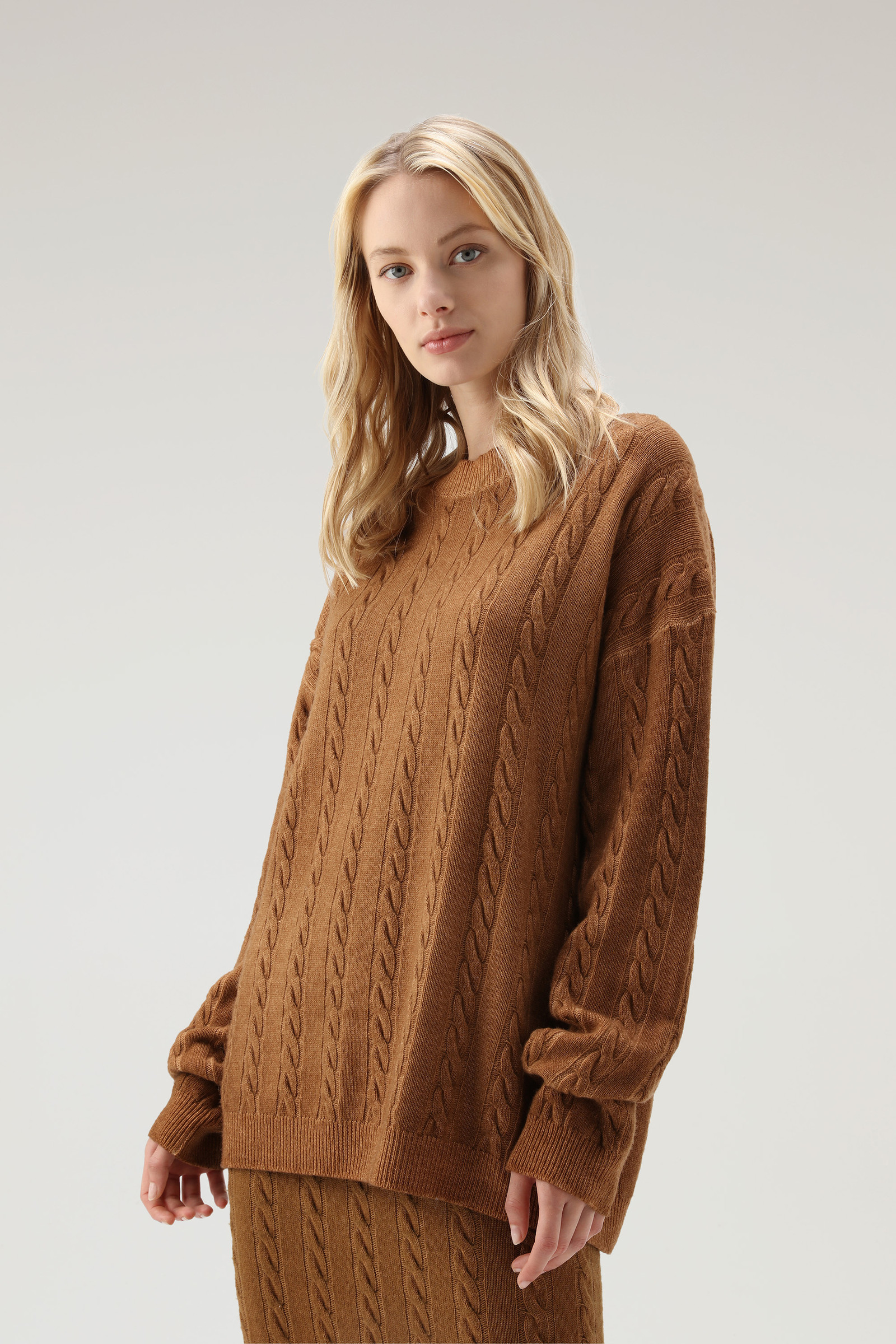 Unisex Garment-Dyed Aran Sweater Brown | Woolrich