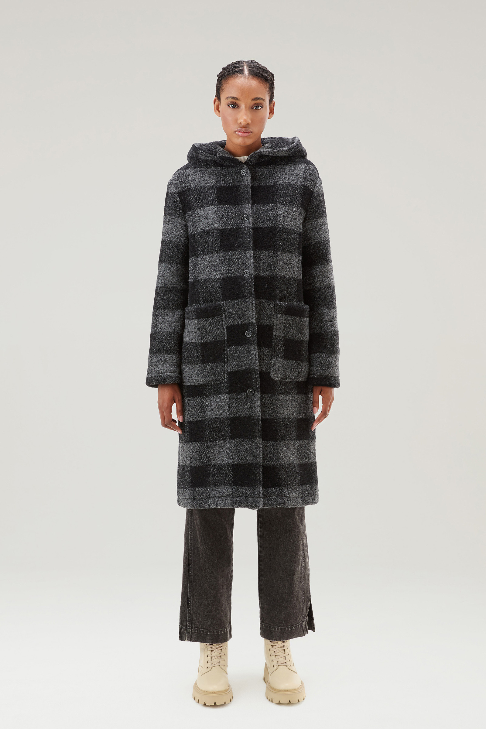 Cappotto donna con cappuccio in misto lana riciclata con motivo