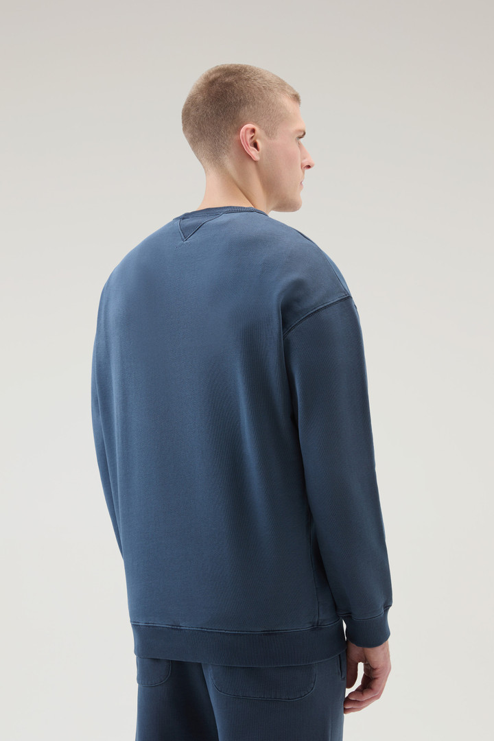 Sweat-shirt à col rond en pur coton avec impression graphique Bleu photo 3 | Woolrich