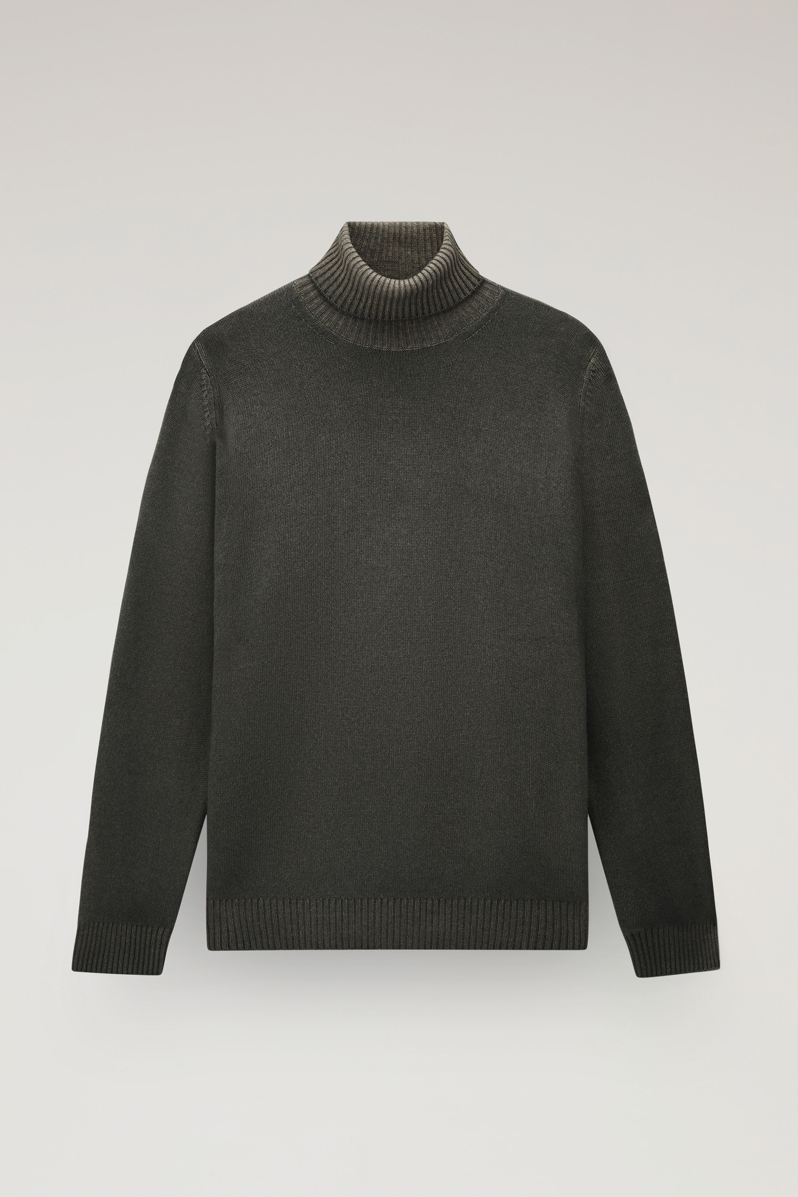 Garment-dyed Turtleneck Sweater in Pure Virgin Wool Green photo 5 | Woolrich
