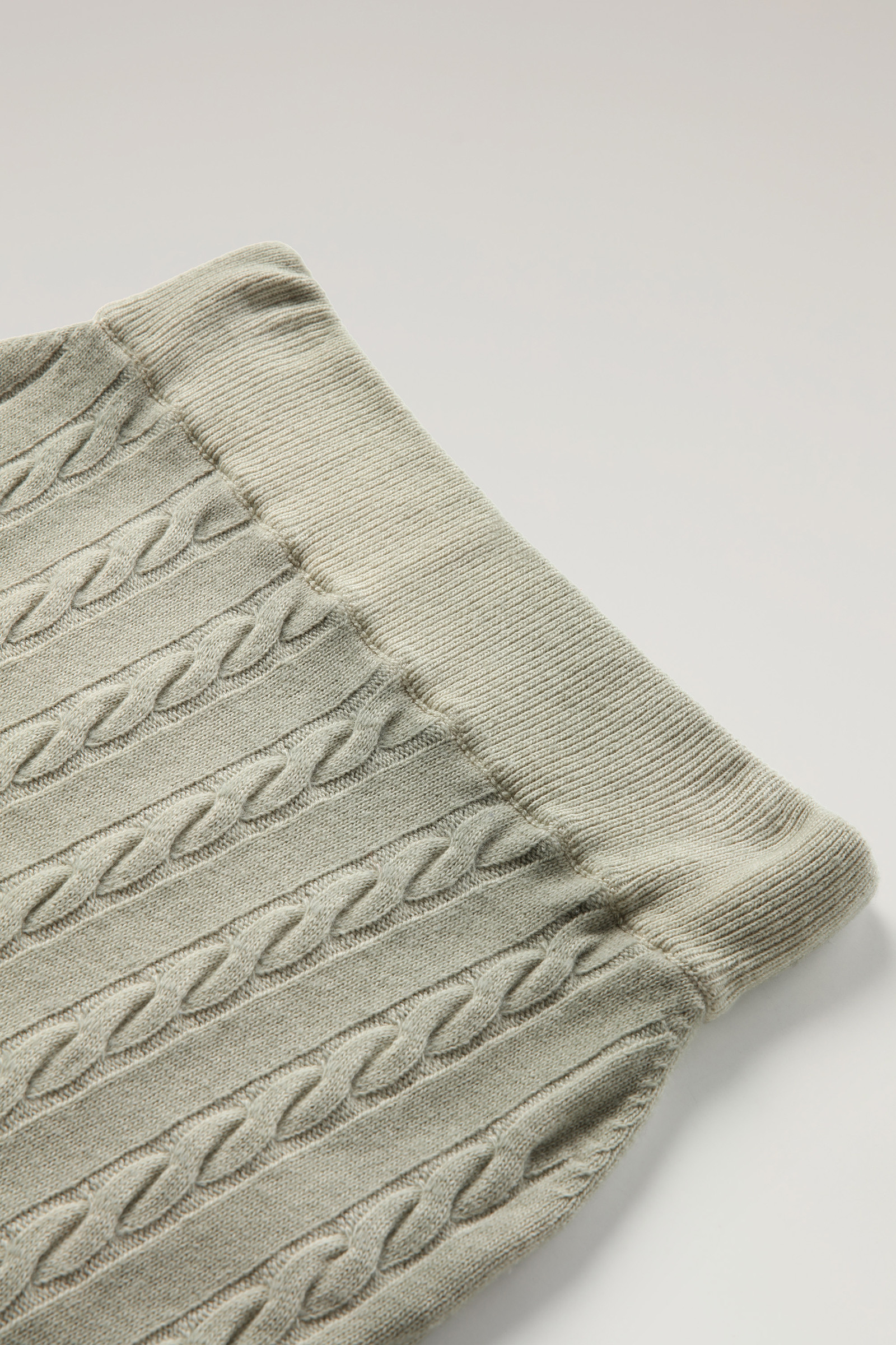 Garment-dyed Cable-knit Skirt Green photo 5 | Woolrich
