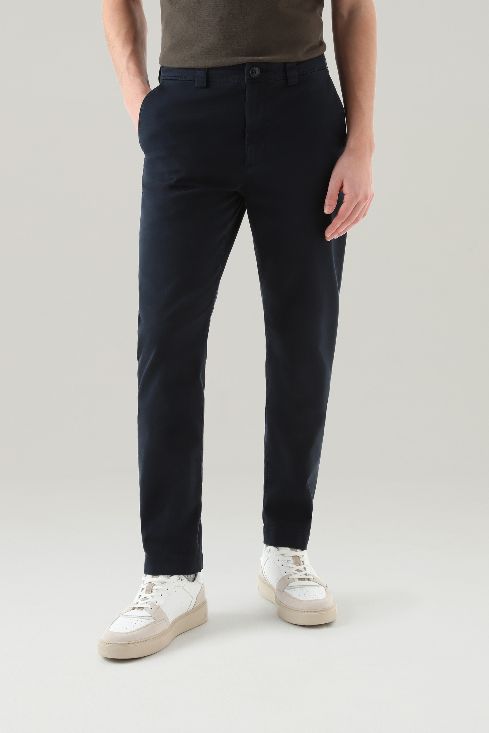 Garment-Dyed Classic Chino Pant in Cotton Blue | Woolrich