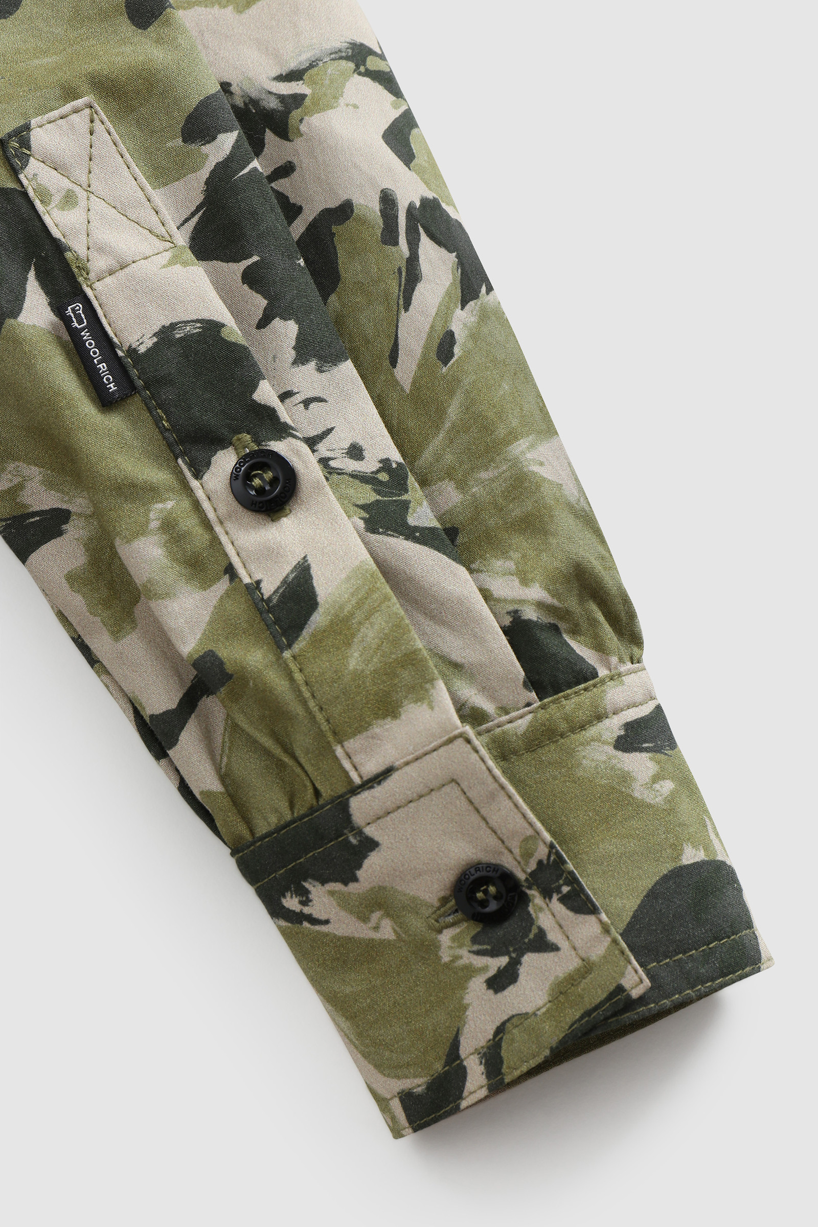 Wilderness Shirt in Cotton Poplin Green photo 6 | Woolrich