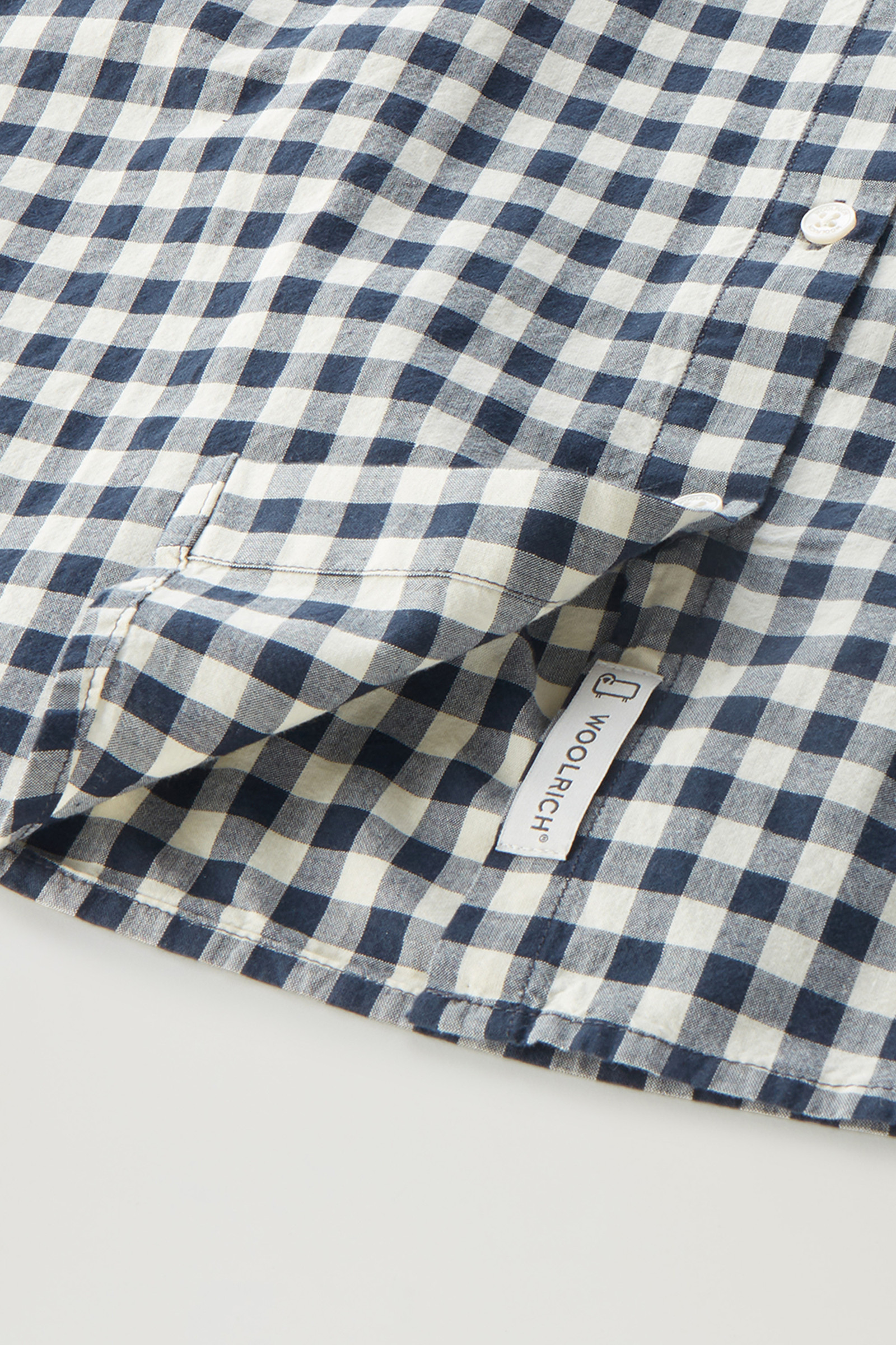 Blusa a maniche corte Appalachian Trail a quadri in puro cotone blu photo 7 | Woolrich
