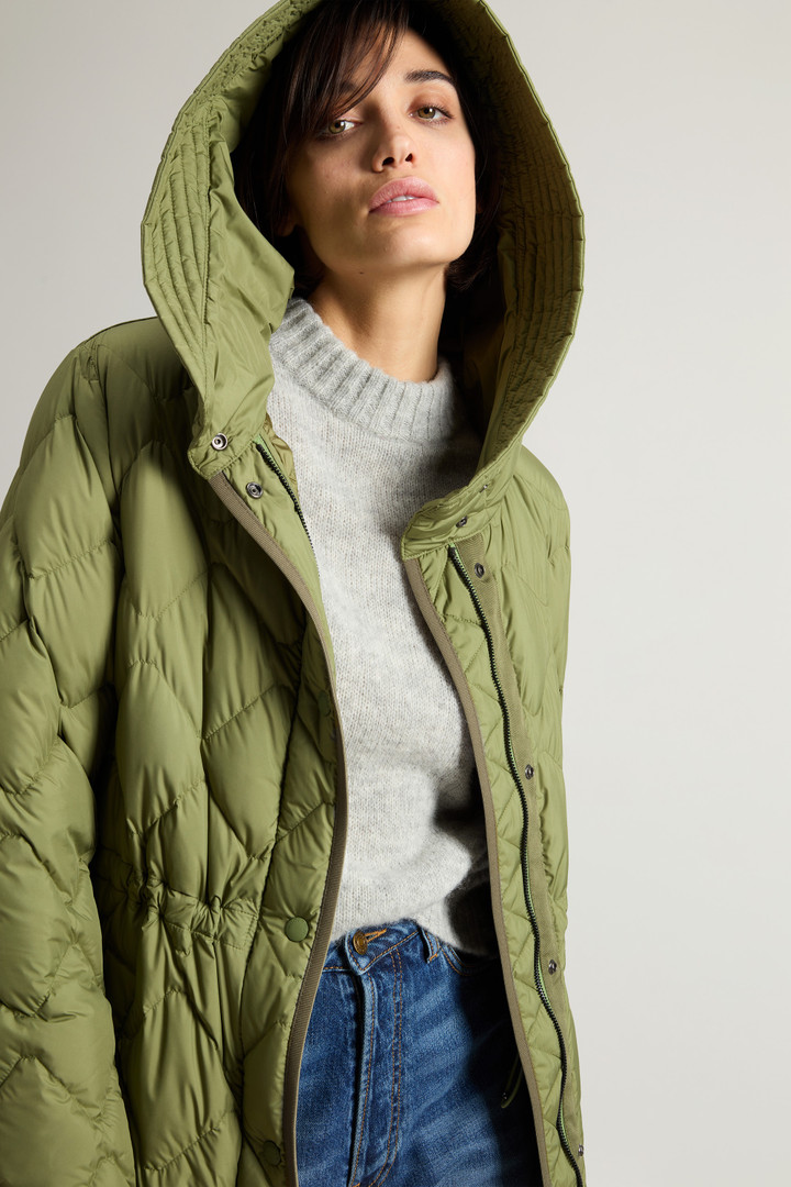 Heritage Parka in Microfiber with Hood and Visor Green photo 4 | Woolrich